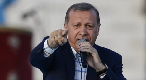 Erdogan's rage brings death threats to German MPs
