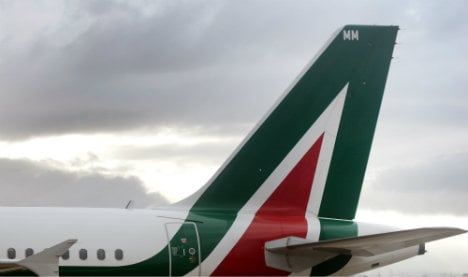 Italian air traffic controllers strike puts 500 flights at risk
