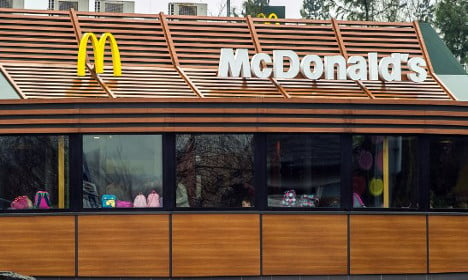 French special forces down Big Macs to foil McDo heist