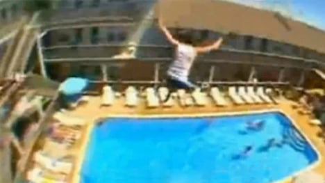 Don’t jump! Officials in Spain warn against ‘balconing’ craze