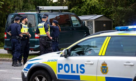 Police shoot man dead in Stockholm gunfight