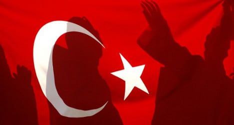 Turks demonstrate in Zurich after failed putsch