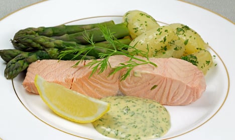 How to make Swedish cold poached salmon