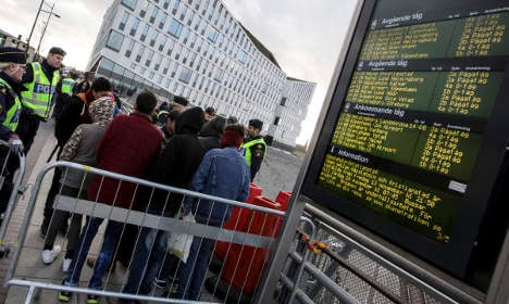 Most Swedes think refugees make country stronger: poll