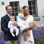 Happy family. Victoria with her husband Daniel, baby Oscar and Princess Estelle.Photo: Jonas Ekströmer/TT