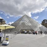 Tourists shy away from France in shadow of attacks