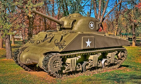 ‘Who wants to buy a tank?’ asks French museum