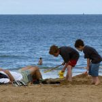 20-man human chain saves Frenchman from beach death