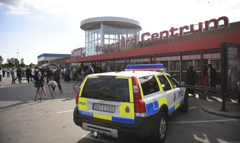 Suspected Malmö shooter hands himself in to police