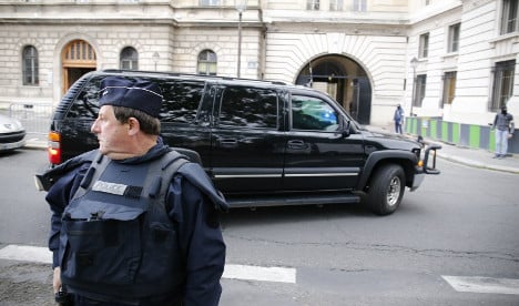 Key suspect from Paris attacks stays silent again