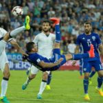 Ten-man Italy get Ventura-era off to winning start