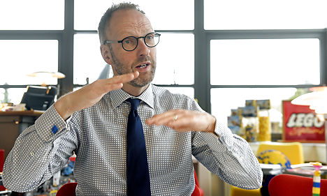 Lego profit less awesome as US sales stall