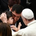 Pope calls for ‘dialogue’ as meets Nice bereaved