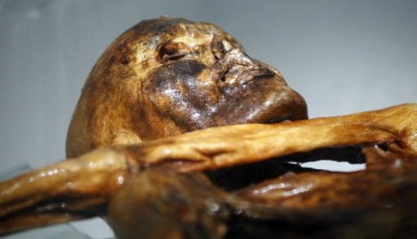 Oetzi: Italy's 5,000 yr-old iceman 25 years on