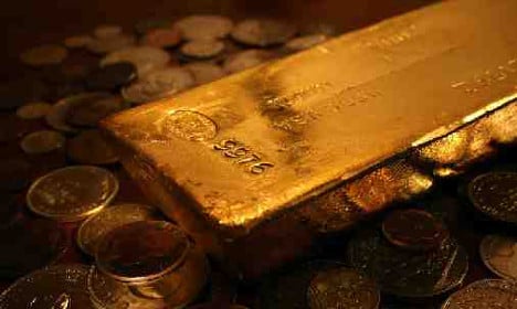 Frenchman finds 100 kilos of gold hidden in new home