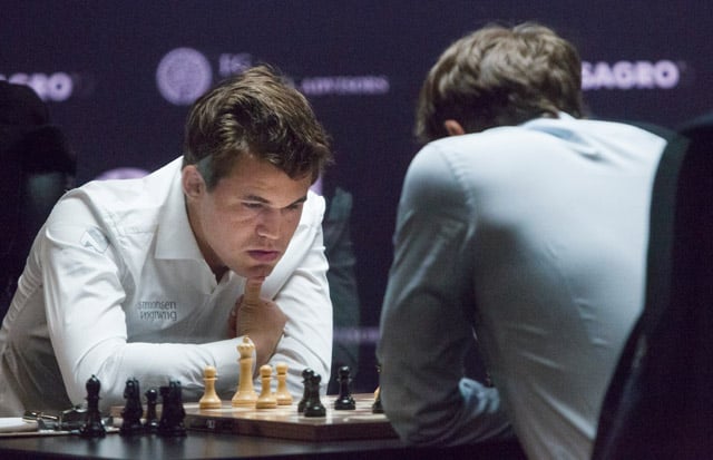 Norwegian and Russian tied in battle for world chess crown