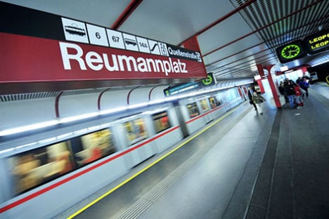 Wiener Linien promises to solve mystery of stinky station