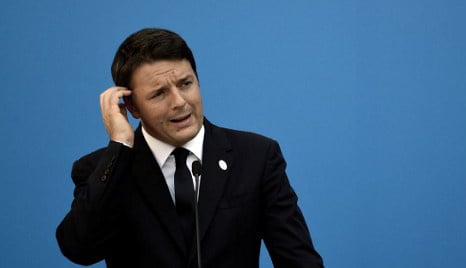 Renzi renews pledge to resign if he loses referendum