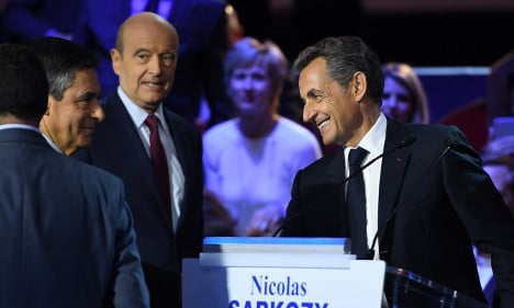 Right wing rivals turn on Sarkozy in battle for primary