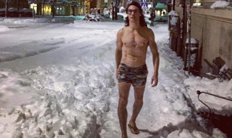 This Swede saw the snow and decided to get naked