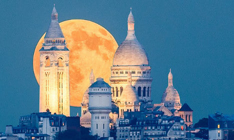 Supermoon sightings in France threatened by clouds