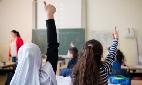 Grasping the umlaut: refugee kids adapt to German schools
