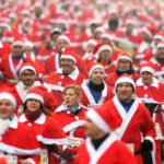 1,000 sprinting Santas take over small German town