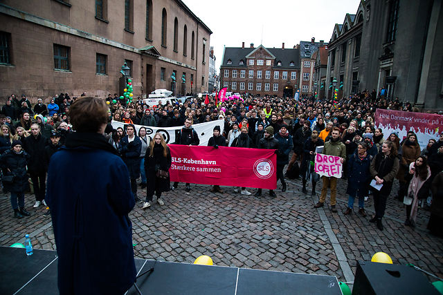 Denmark passes ‘education cap’ despite protests