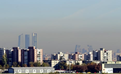 Madrid lifts partial car ban as pollution eases