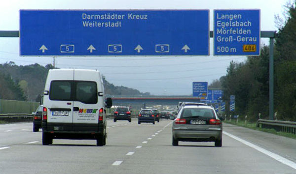 Austria considers suing Germany over highway toll
