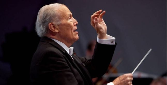 Famed French conductor dies at 92
