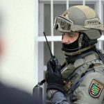 600 officers raid ‘Germany’s most dangerous street’ in Leipzig