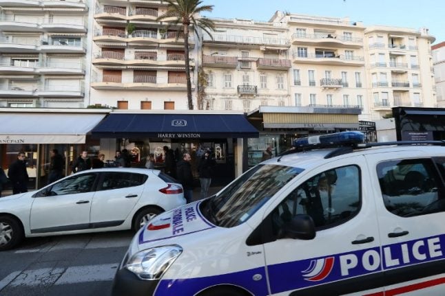 Thief nabs €15 million of jewellery in Cannes robbery
