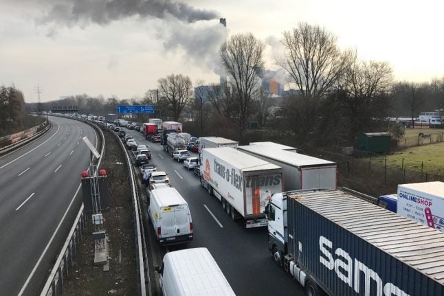 150 hit by respiratory problems as ‘toxic cloud’ looms over Ruhr valley city