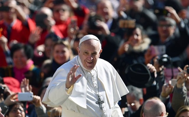 Pope tells world’s youth to resist ‘false’ social media, write diaries instead