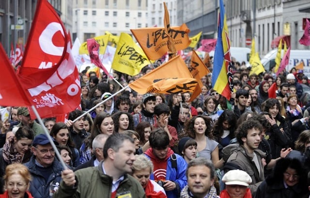 Thousands march in anti-mafia protests across Italy