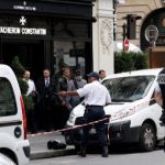 Two Americans robbed of €400,000 jewels in luxury Paris square