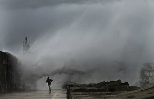 Winter is back: All of Spain on alert as storms hit