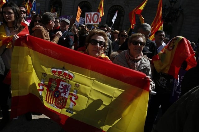 'I don't want independence, I'm Spanish': Thousands rally in Barcelona