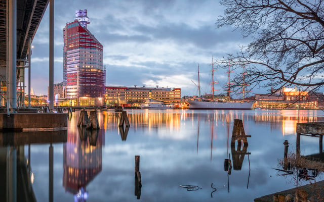 Gothenburg celebrates becoming a city of one million