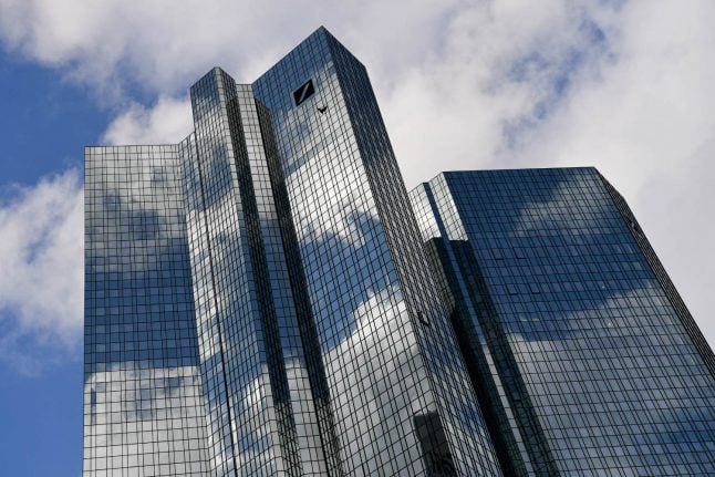 Deutsche Bank could move almost half of jobs out of UK due to Brexit