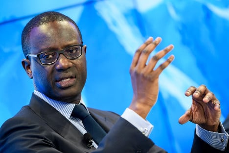 Credit Suisse execs take 40 percent bonus cuts after outcry