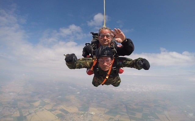 This Italian celebrated his 96th birthday by jumping out of a plane