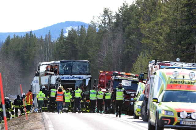 Fatal Swedish bus crash 'like a warzone'