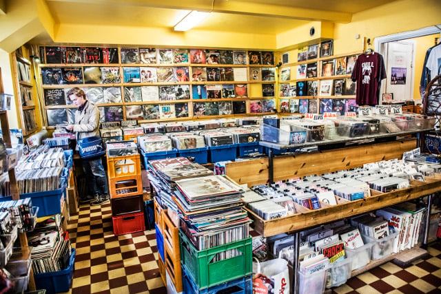 Streaming leads music sales boom in Sweden as vinyl surges