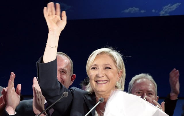 French politicians immediately call on voters to block 'extremist' Le Pen