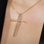 Christian teacher in Berlin banned from wearing crucifix necklace