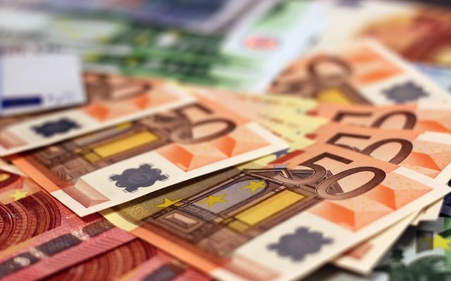 Italy gives go ahead to €3.4 billion budget-slashing plan
