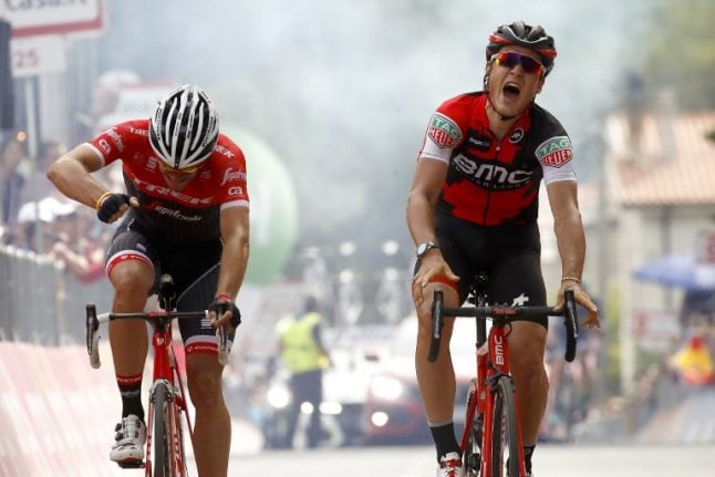 Silvan Dillier bounces back from puncture to win Giro d'Italia stage six