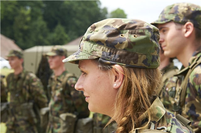Switzerland takes step closer to military conscription for women